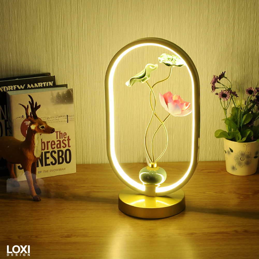 Loxi Design™ Lotus Lamp